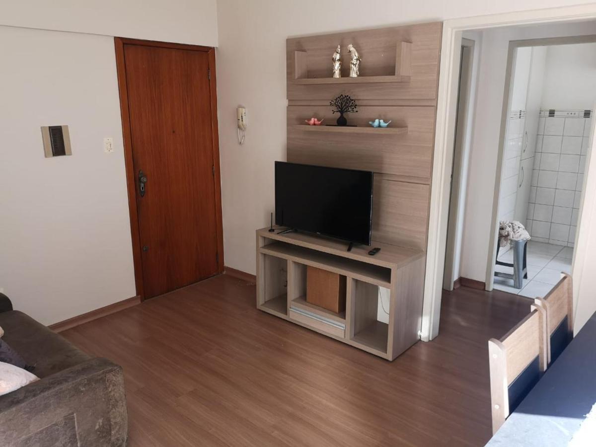 Ensolarado E Espacoso Quarto/Sala No Coracao De Poa 포르투알레그리 외부 사진